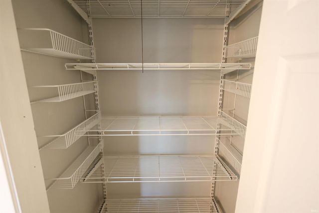 2525 W Lawson Road, Marion, IN 46952