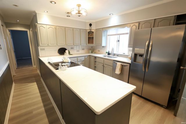 2525 W Lawson Road, Marion, IN 46952