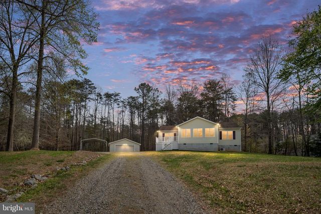144 PLATEAU, Louisa, VA 23093