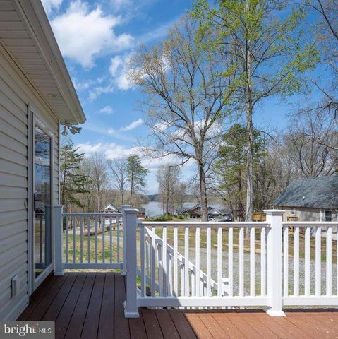 144 PLATEAU, Louisa, VA 23093