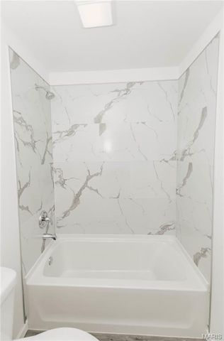 15720 Hallmark Lane, St Robert, MO 65584