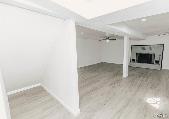 15720 Hallmark Lane, St Robert, MO 65584