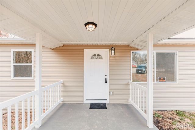 15720 Hallmark Lane, St Robert, MO 65584