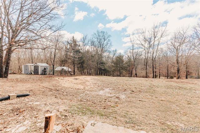 15720 Hallmark Lane, St Robert, MO 65584