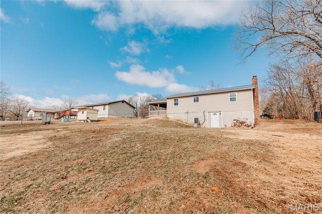 15720 Hallmark Lane, St Robert, MO 65584