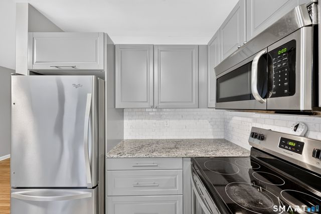 1 Horizon Drive 5, Norwalk, CT 06854