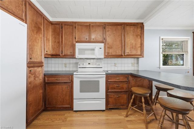 7950 Dull Road, Clemmons, NC 27012