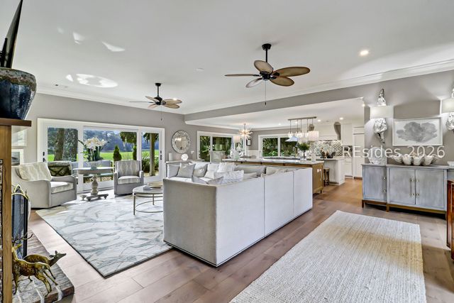 14 Ridgewood Ln, Hilton Head Island, SC 29928