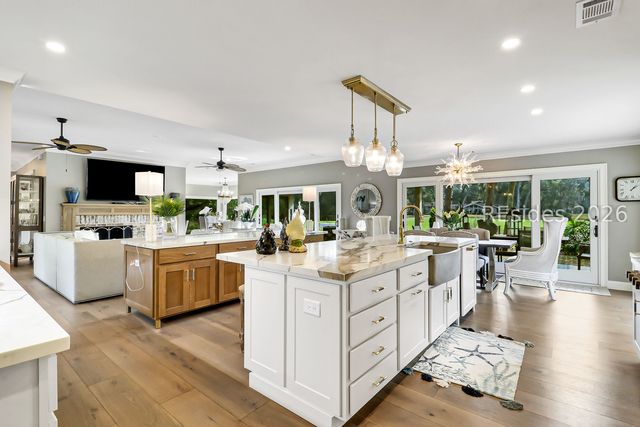 14 Ridgewood Ln, Hilton Head Island, SC 29928