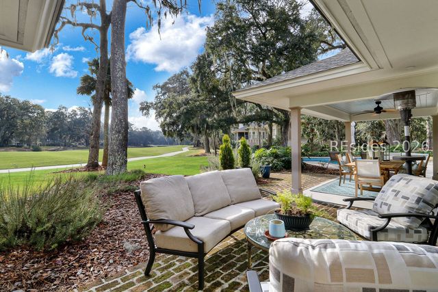 14 Ridgewood Ln, Hilton Head Island, SC 29928