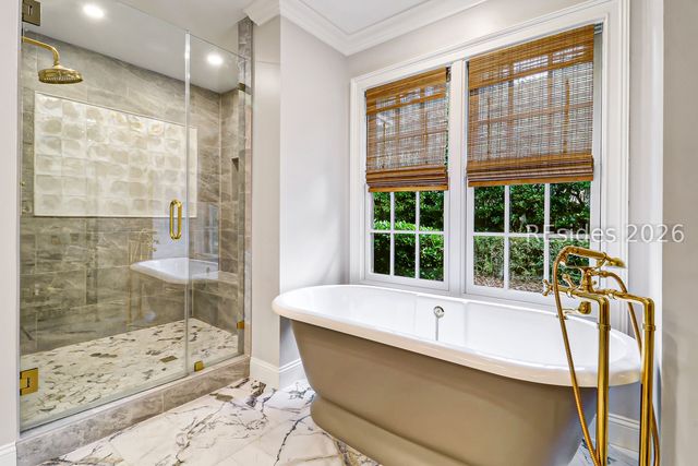 14 Ridgewood Ln, Hilton Head Island, SC 29928