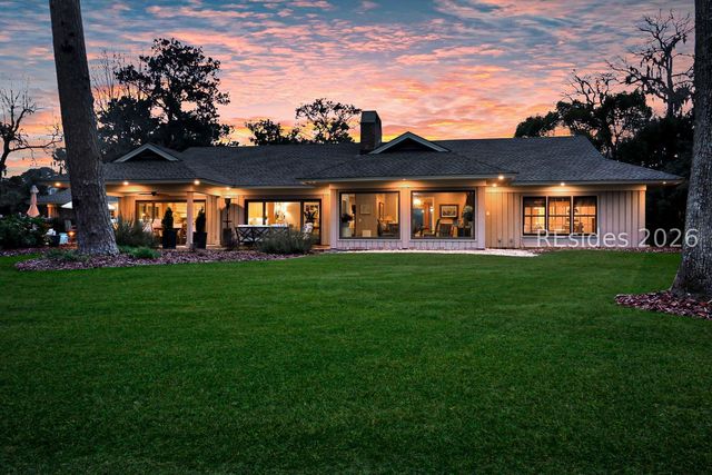 14 Ridgewood Ln, Hilton Head Island, SC 29928