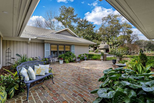 14 Ridgewood Ln, Hilton Head Island, SC 29928