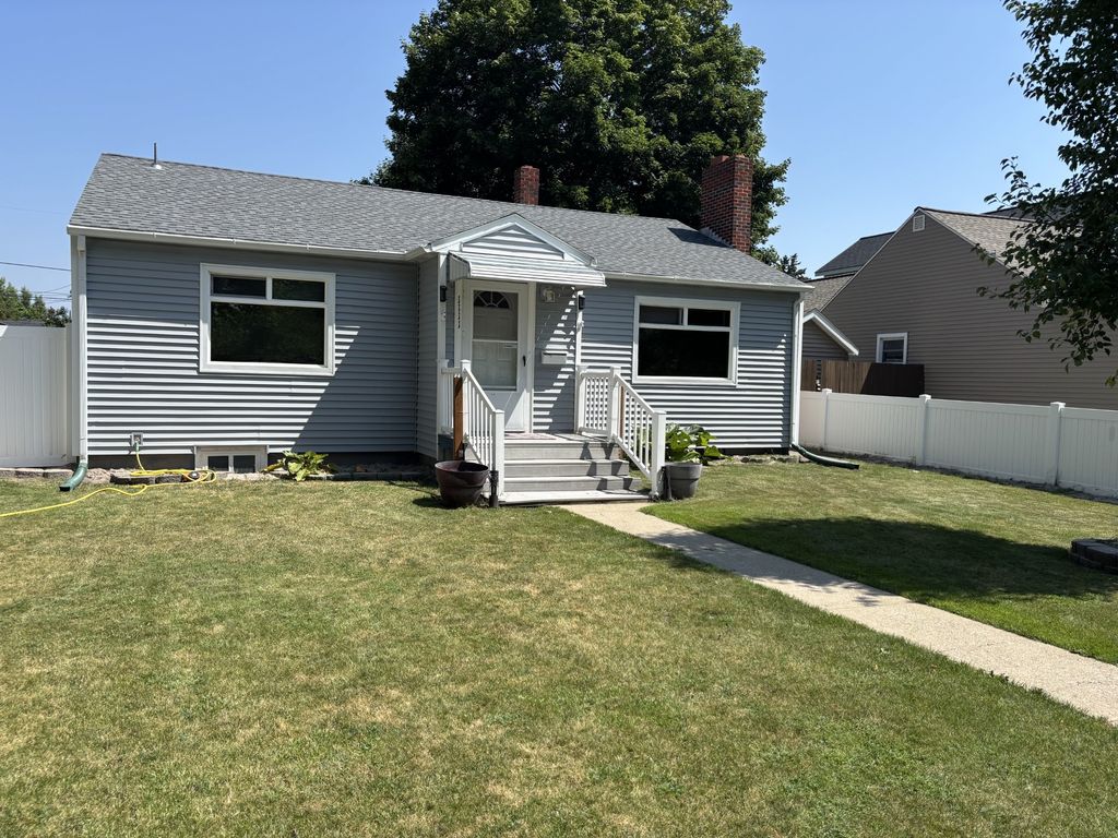 1111 6th Avenue E, Kalispell, MT 59901 photo 1