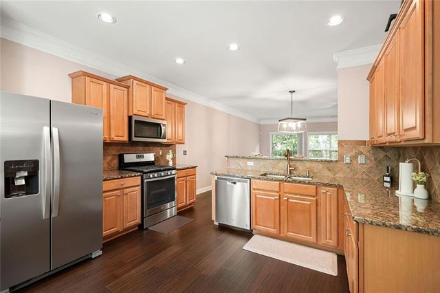 5243 Wellsley Bend, Alpharetta, GA 30005