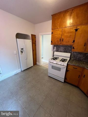 339 CHESTNUT ST #2, Pottstown, PA 19464