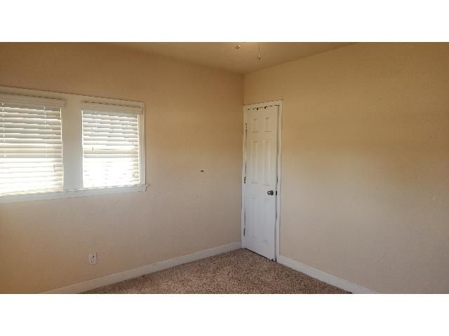 718 E Clinton Avenue, Fresno, CA 93704