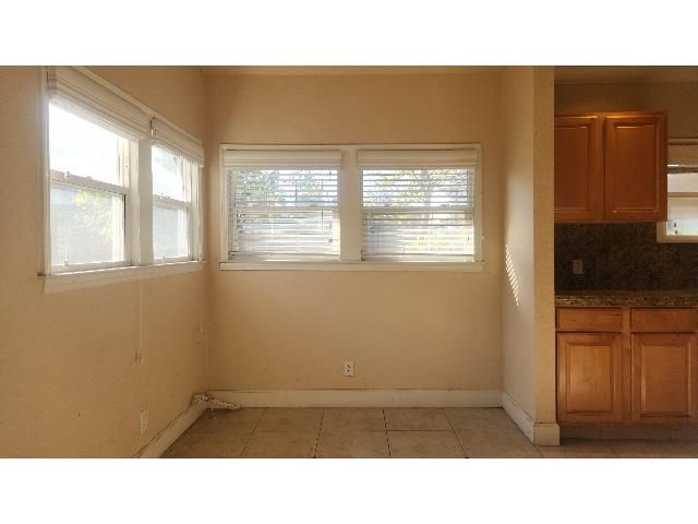 718 E Clinton Avenue, Fresno, CA 93704