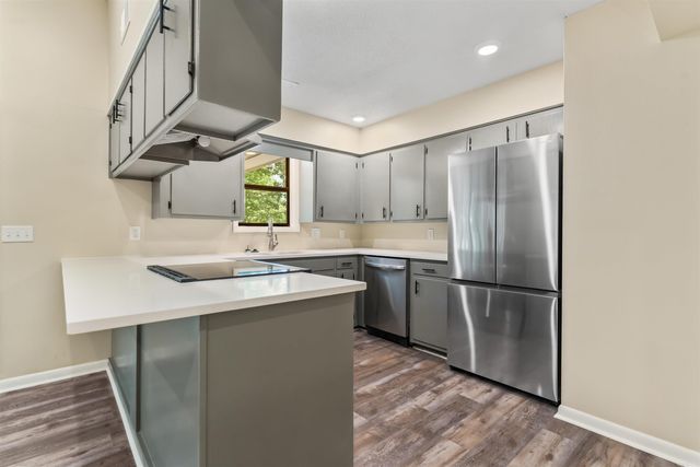 2 Hondo Lane, Hot Springs Village, AR 71909