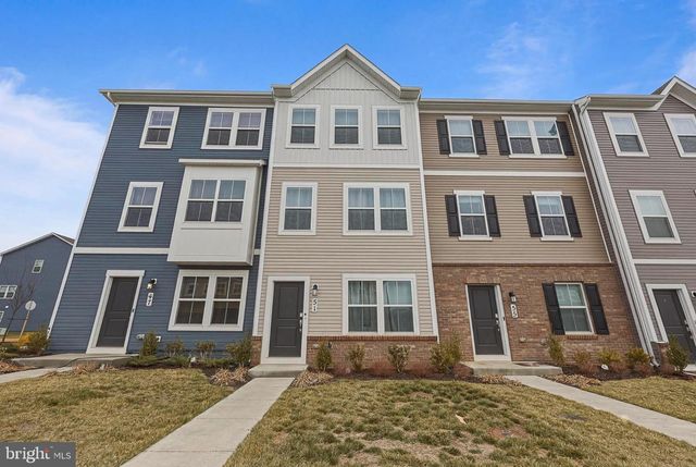 51 SHORT BRANCH DR, Ranson, WV 25438