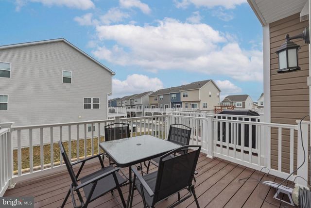 51 SHORT BRANCH DR, Ranson, WV 25438