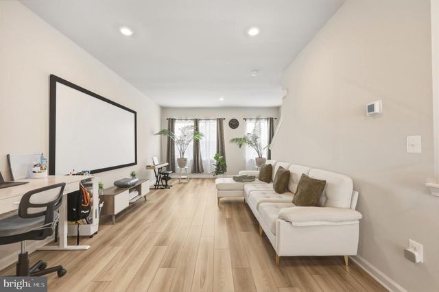 51 SHORT BRANCH DR, Ranson, WV 25438