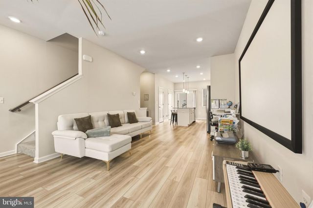 51 SHORT BRANCH DR, Ranson, WV 25438