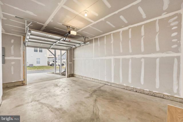 51 SHORT BRANCH DR, Ranson, WV 25438