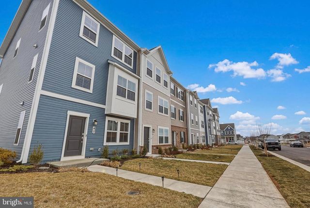 51 SHORT BRANCH DR, Ranson, WV 25438