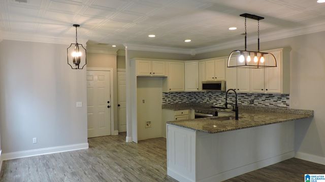 110 LAKE DAVIDSON LANE, Helena, AL 35080