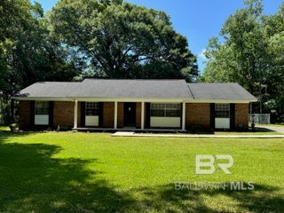 115 Davison Lane, Atmore, AL 36502