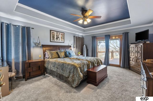 204 Hillcrest Avenue, Bellevue, NE 68005