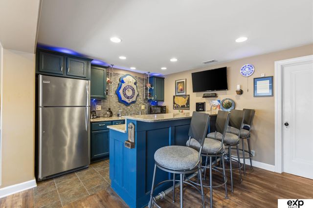 204 Hillcrest Avenue, Bellevue, NE 68005