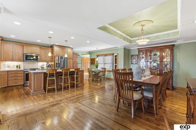 204 Hillcrest Avenue, Bellevue, NE 68005