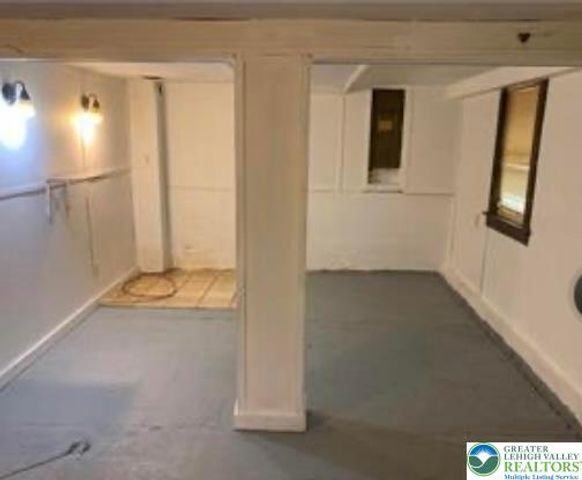 421 Railroad Street, Nesquehoning Boro, PA 18240