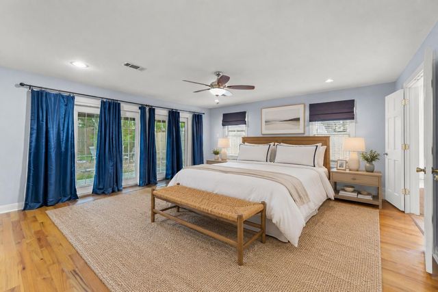 2209 Portsmouth Street, Houston, TX 77098