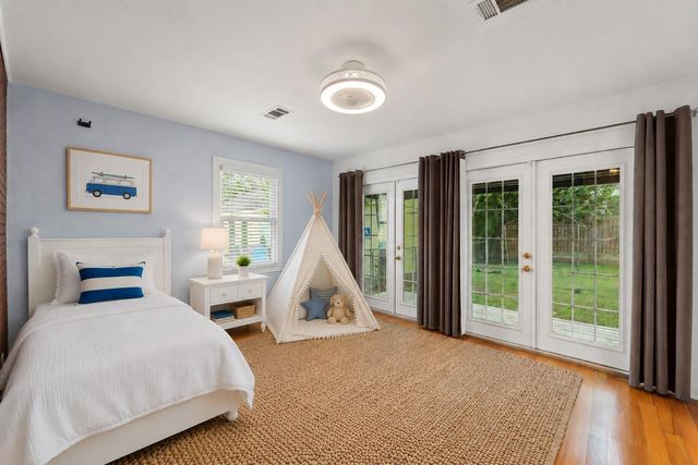 2209 Portsmouth Street, Houston, TX 77098