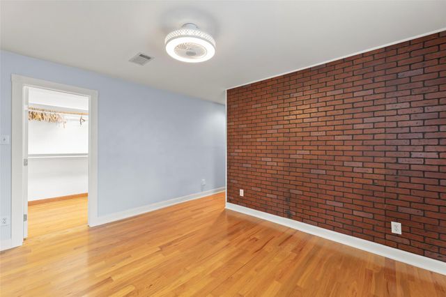 2209 Portsmouth Street, Houston, TX 77098