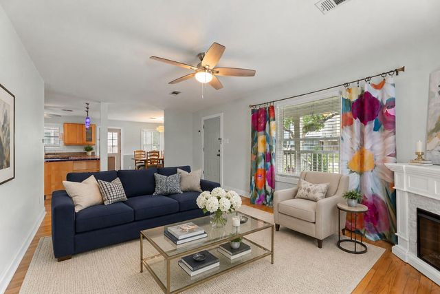 2209 Portsmouth Street, Houston, TX 77098