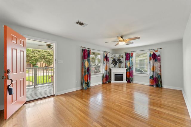2209 Portsmouth Street, Houston, TX 77098