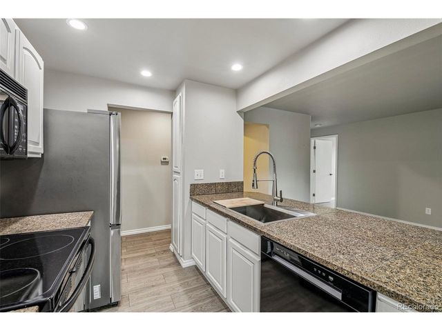 5565 W 76th Ave 1218, Arvada, CO 80003