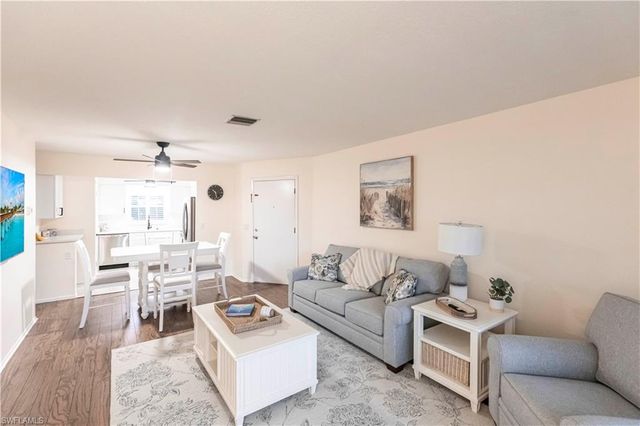 6775 Lake McGregor CIR, Fort Myers, FL 33919