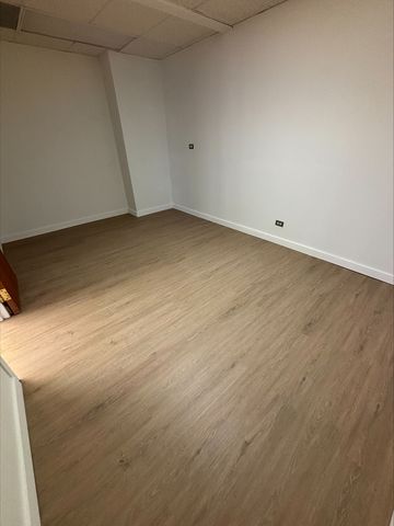 1999 75th Street 204, Woodridge, IL 60517