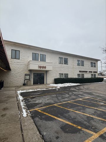 1999 75th Street 204, Woodridge, IL 60517