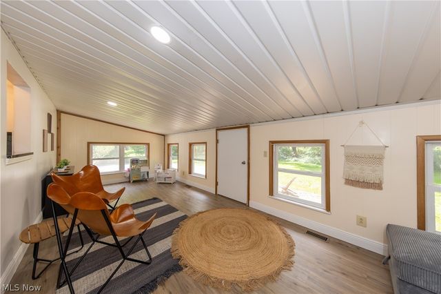 12133 Snow Road, Burton, OH 44021