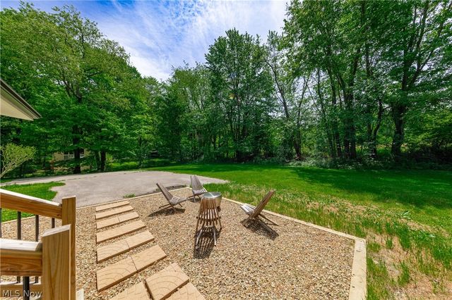 12133 Snow Road, Burton, OH 44021