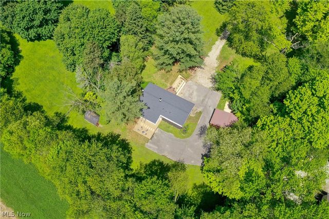 12133 Snow Road, Burton, OH 44021