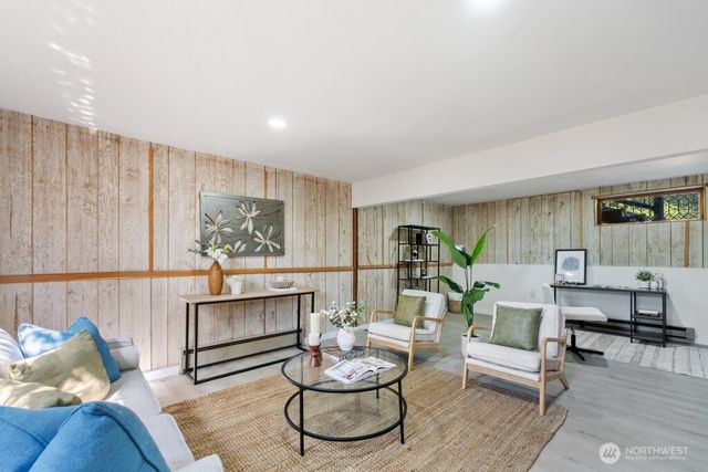 160 S 120th Street, Burien, WA 98168