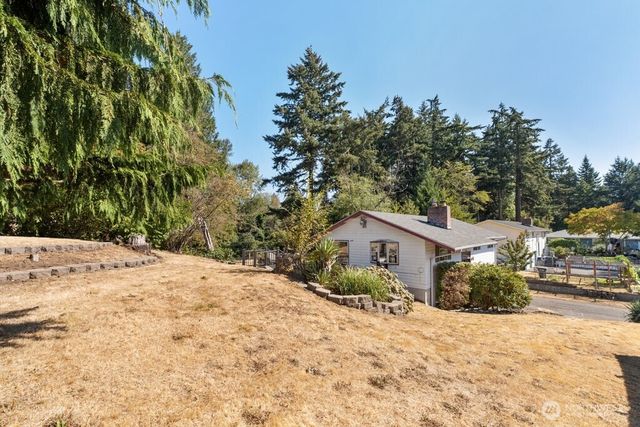 160 S 120th Street, Burien, WA 98168