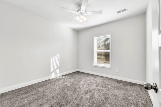 164 Leitrim Dr, Clarksville, TN 37042